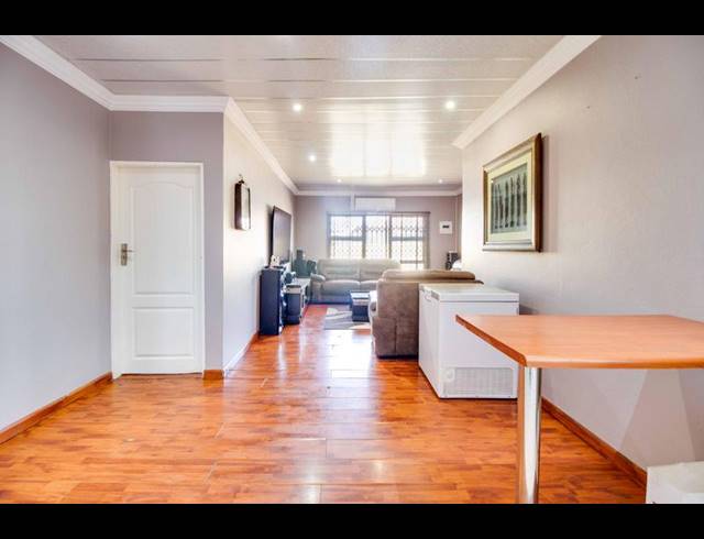 3 BEDROOM HOUSE FOR SALE IN DOBSONVILLE